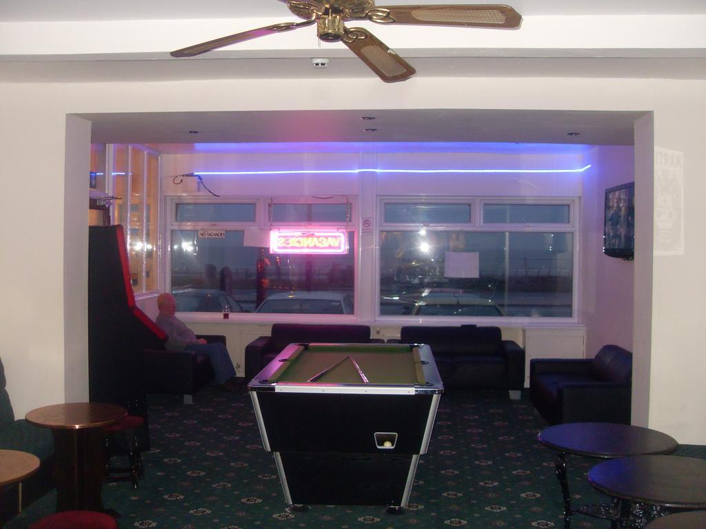 South Crest Hotel Blackpool Bagian luar foto